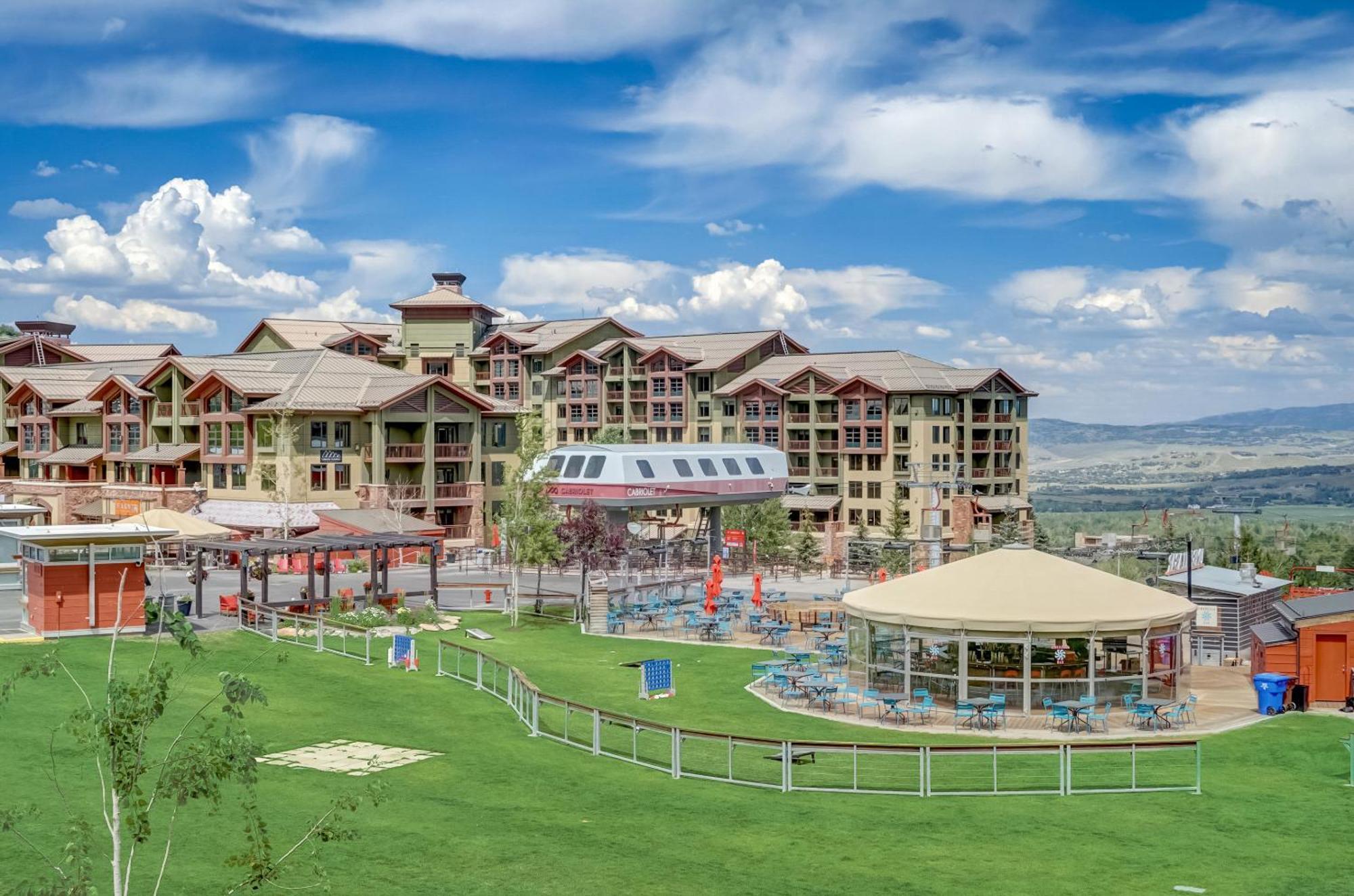 Sundial Lodge By All Seasons Resort Lodging Парк-Сити Экстерьер фото